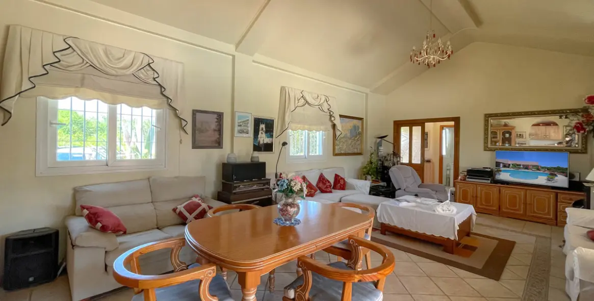 Venta de villa independiente en Cártama 6