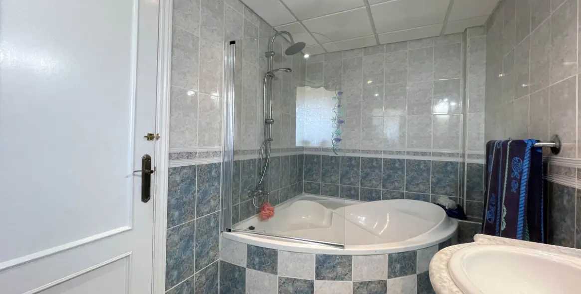 Venta de villa independiente en Cártama 33