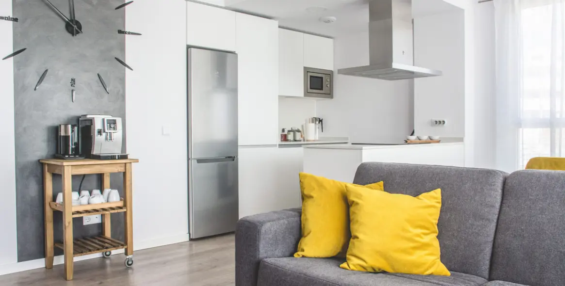 Sale of middle floor apartment in Estepona (district Estepona) 2