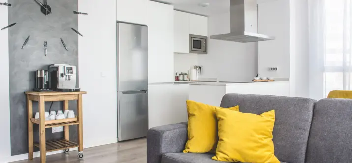 Middle floor apartment R5032378 1