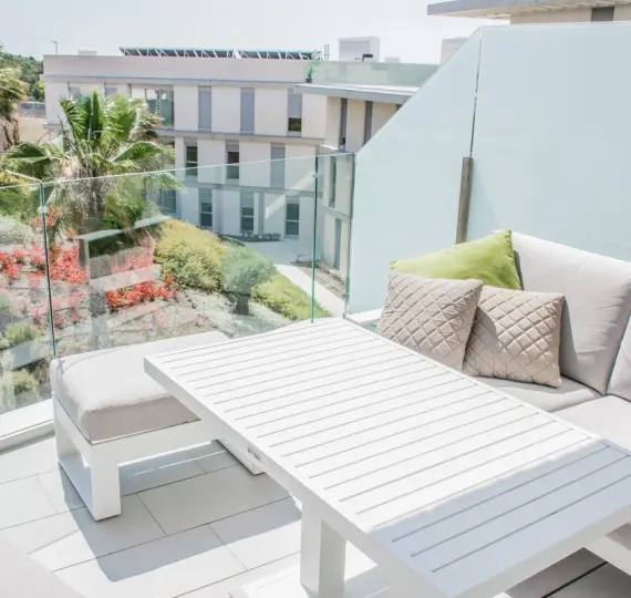 Middle floor apartment R5032378