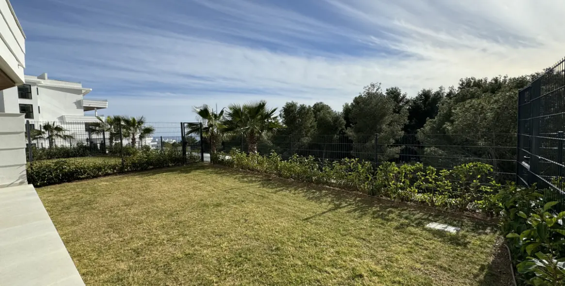 Продажа апартаментов на первом этаже в Fuengirola 23