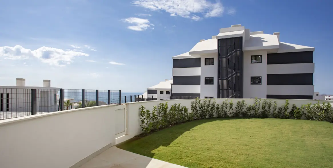 Venta de apartamento en planta media en Fuengirola 33