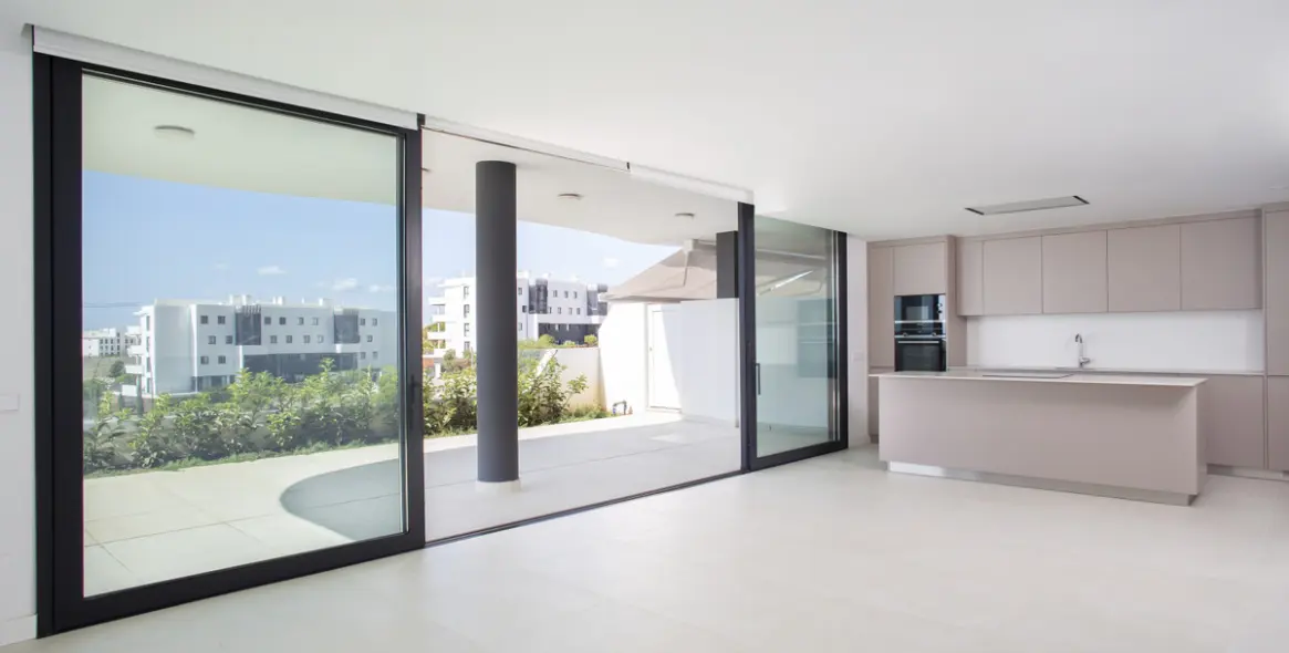 Venta de apartamento en planta media en Fuengirola 34