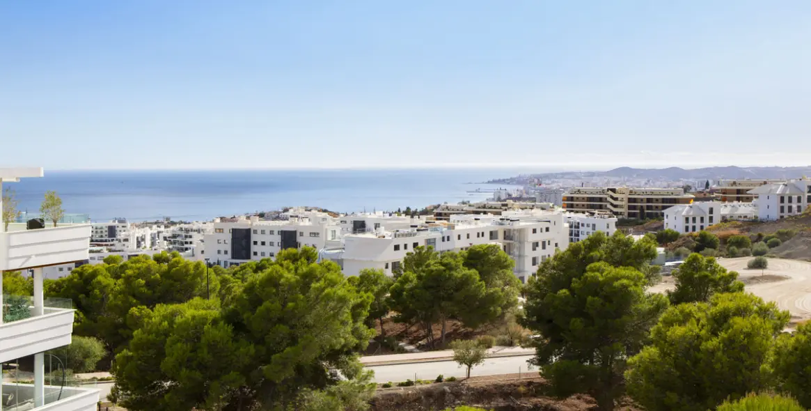 Venta de apartamento en planta media en Fuengirola 35