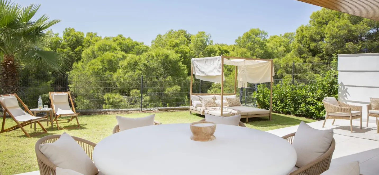 Sale of middle floor apartment in Fuengirola 2