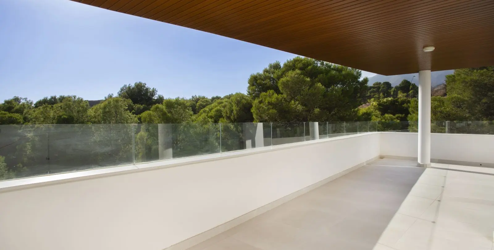 Venta de apartamento en planta media en Fuengirola 17