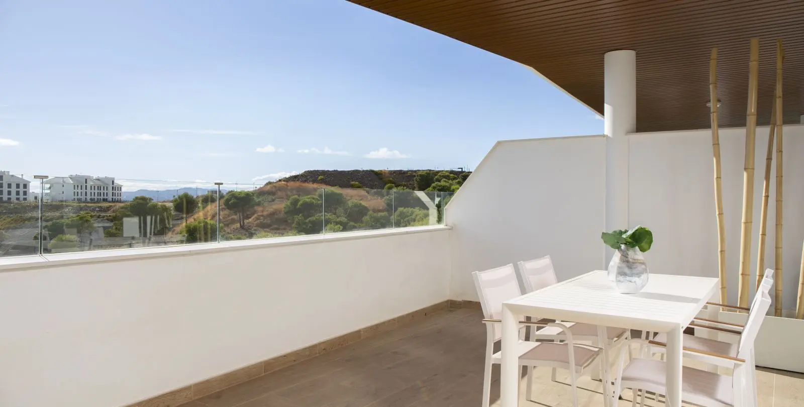 Venta de apartamento en planta media en Fuengirola 26