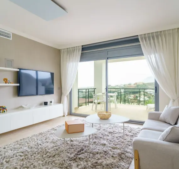 Продажа апартаментов на среднем этаже в Benahavís