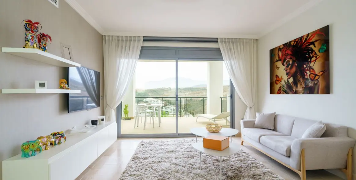 Продажа апартаментов на среднем этаже в Benahavís 2