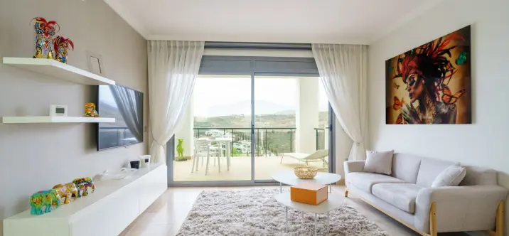 Продажа апартаментов на среднем этаже в Benahavís 1