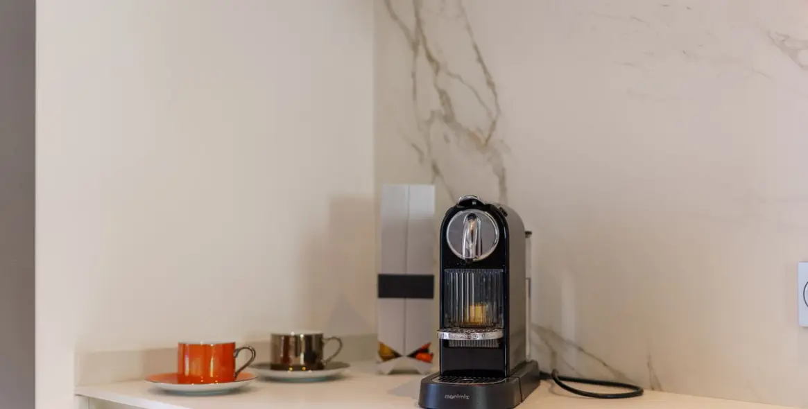 Продажа апартаментов на среднем этаже в Benahavís 13