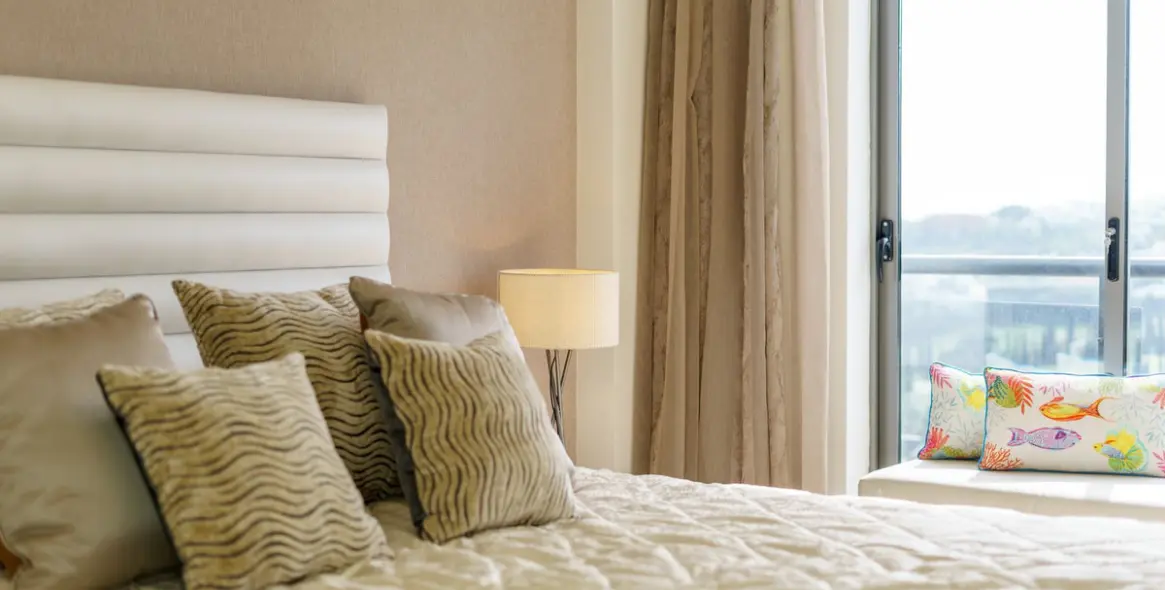 Sale of middle floor apartment in Benahavís 31