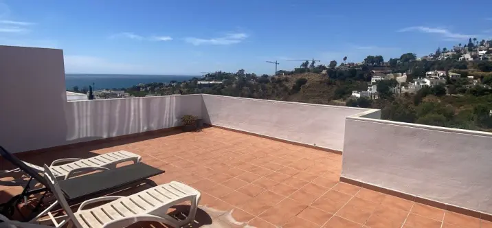 Venta de ático dúplex en Torrequebrada 2