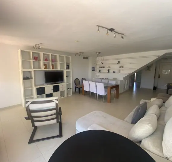 Venta de ático dúplex en Torrequebrada