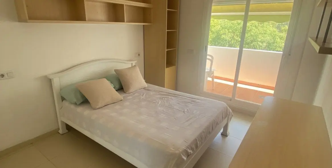 Venta de ático dúplex en Torrequebrada 26