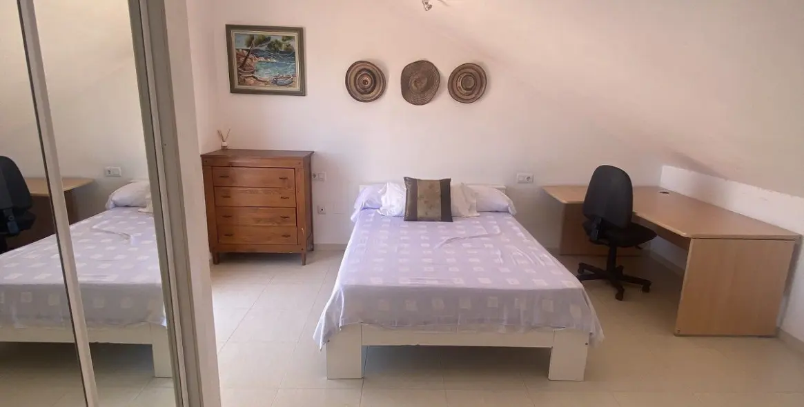 Venta de ático dúplex en Torrequebrada 35