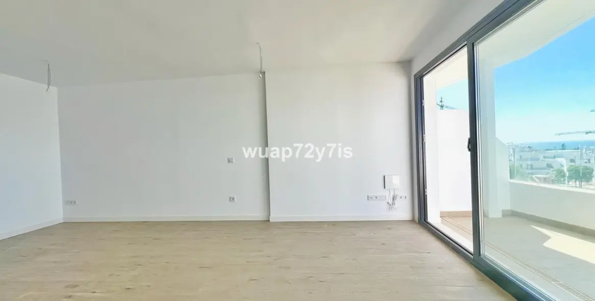 Sale of middle floor apartment in Estepona (district Estepona) 8