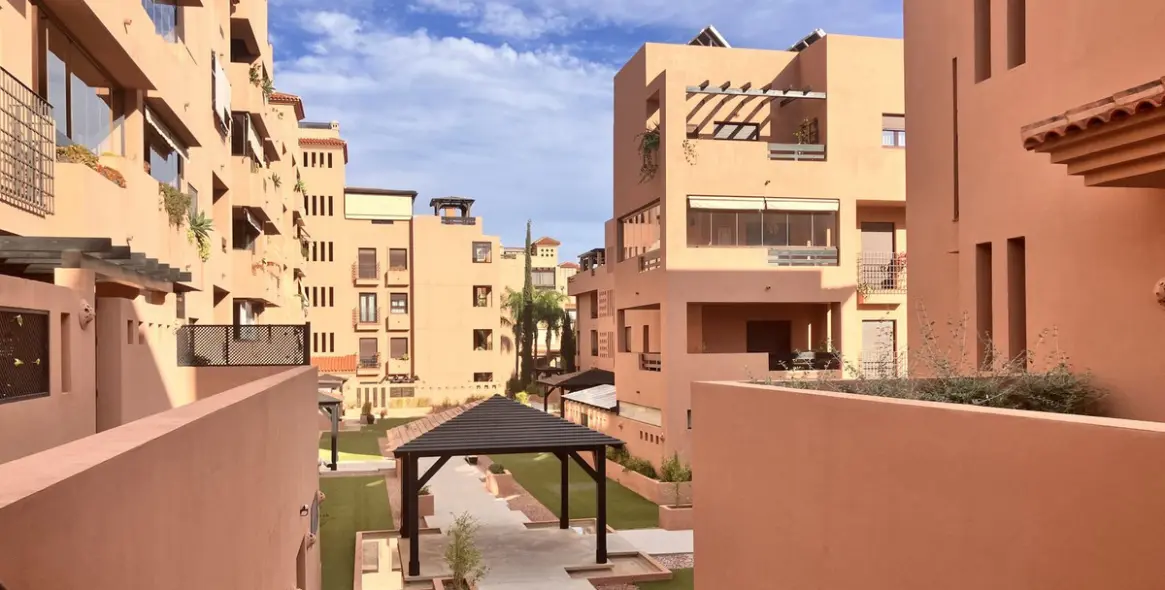 Продажа апартаментов на первом этаже в Benalmadena 2