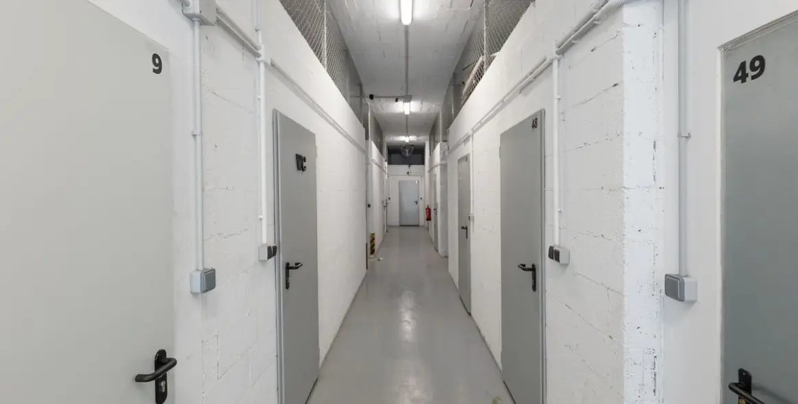 Sale of storage room in Marbella 1