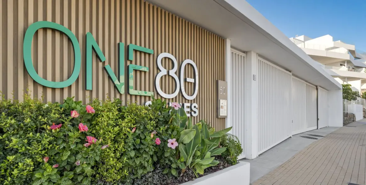 Sale of middle floor apartment in Estepona (district Estepona) 4