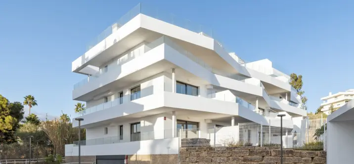 Middle floor apartment R5217565 4