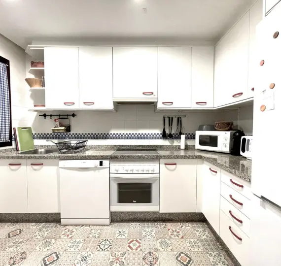 Sale of ground floor apartment in Los Monteros