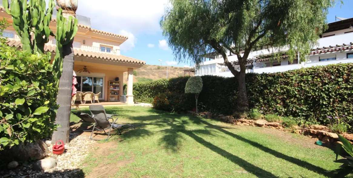 Продажа дома на две семьи в Riviera del Sol 7