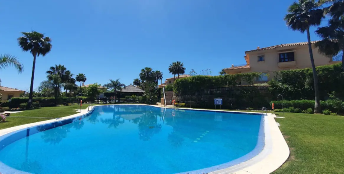 Продажа дома на две семьи в Riviera del Sol 13