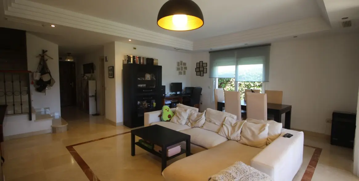 Продажа дома на две семьи в Riviera del Sol 15