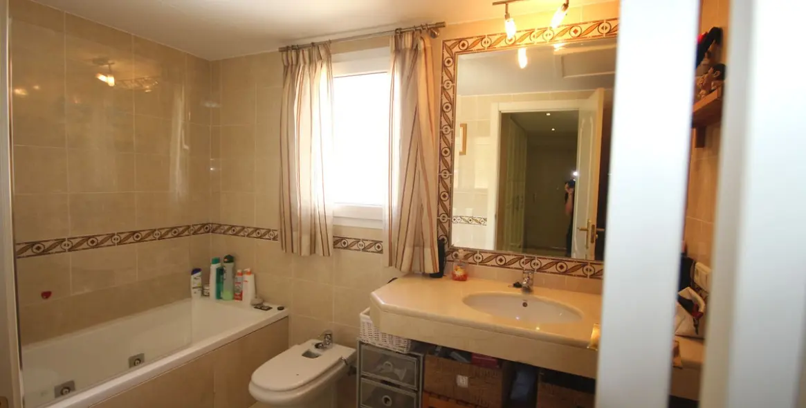 Продажа дома на две семьи в Riviera del Sol 17