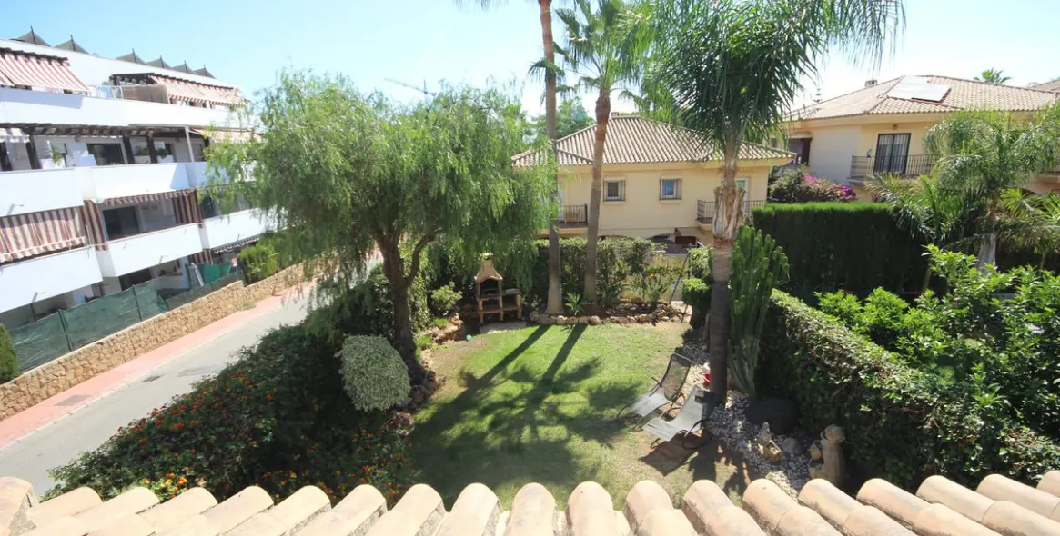 Продажа дома на две семьи в Riviera del Sol 32