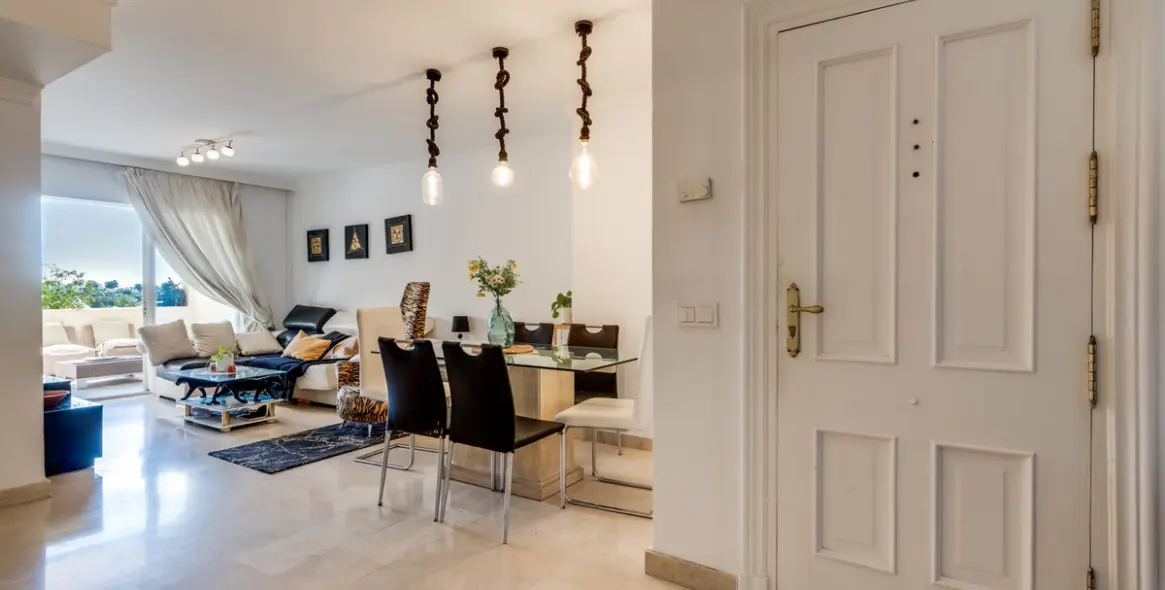 Продажа апартаментов на среднем этаже в La Quinta 6