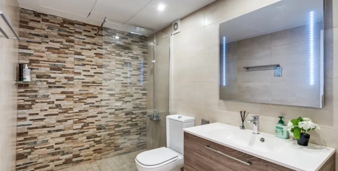 Продажа апартаментов на среднем этаже в La Quinta 10