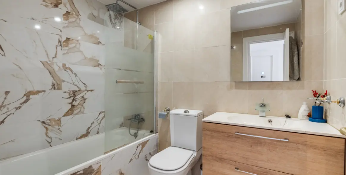 Продажа апартаментов на среднем этаже в La Quinta 12