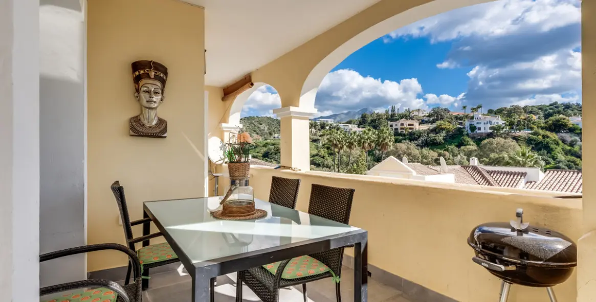 Продажа апартаментов на среднем этаже в La Quinta 14