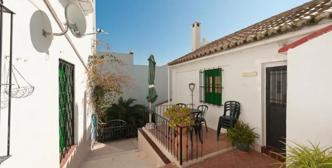 Sale of townhouse in Alora 3