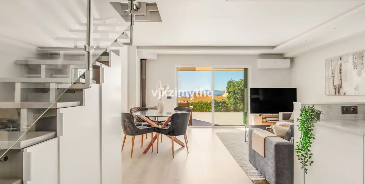 Sale of townhouse in Benalmadena 2