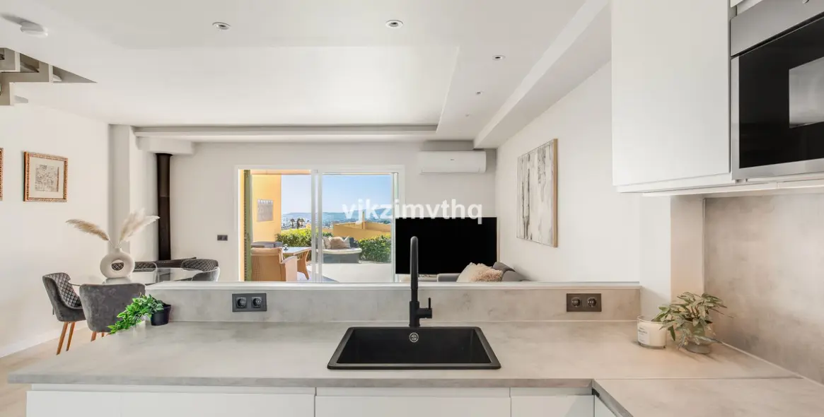 Sale of townhouse in Benalmadena 4