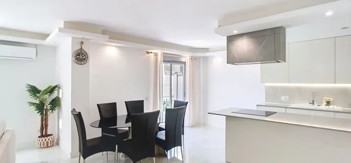 Middle floor apartment R5049817 4