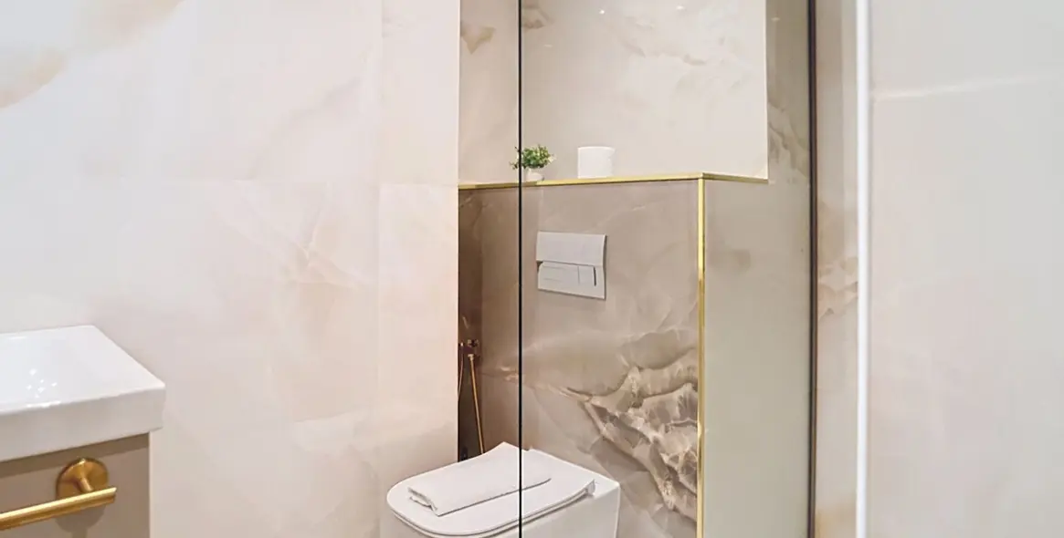 Продажа апартаментов на среднем этаже в Estepona 11