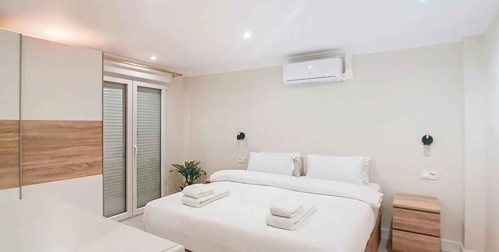 Venta de apartamento en planta media en Estepona 15
