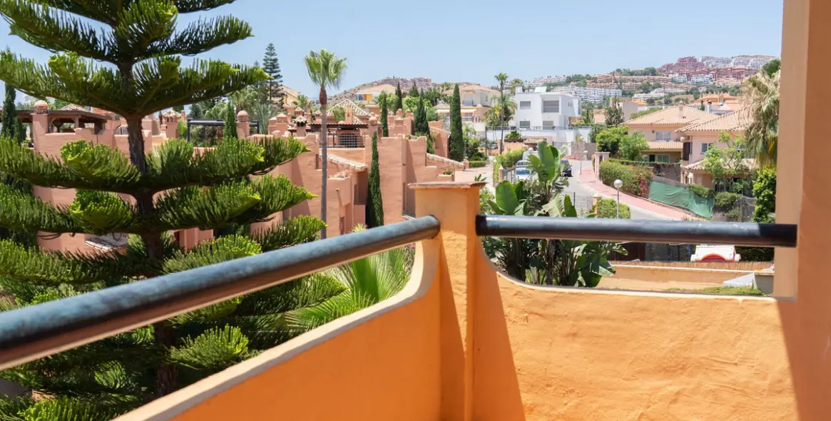 Продажа дома на две семьи в Riviera del Sol 26