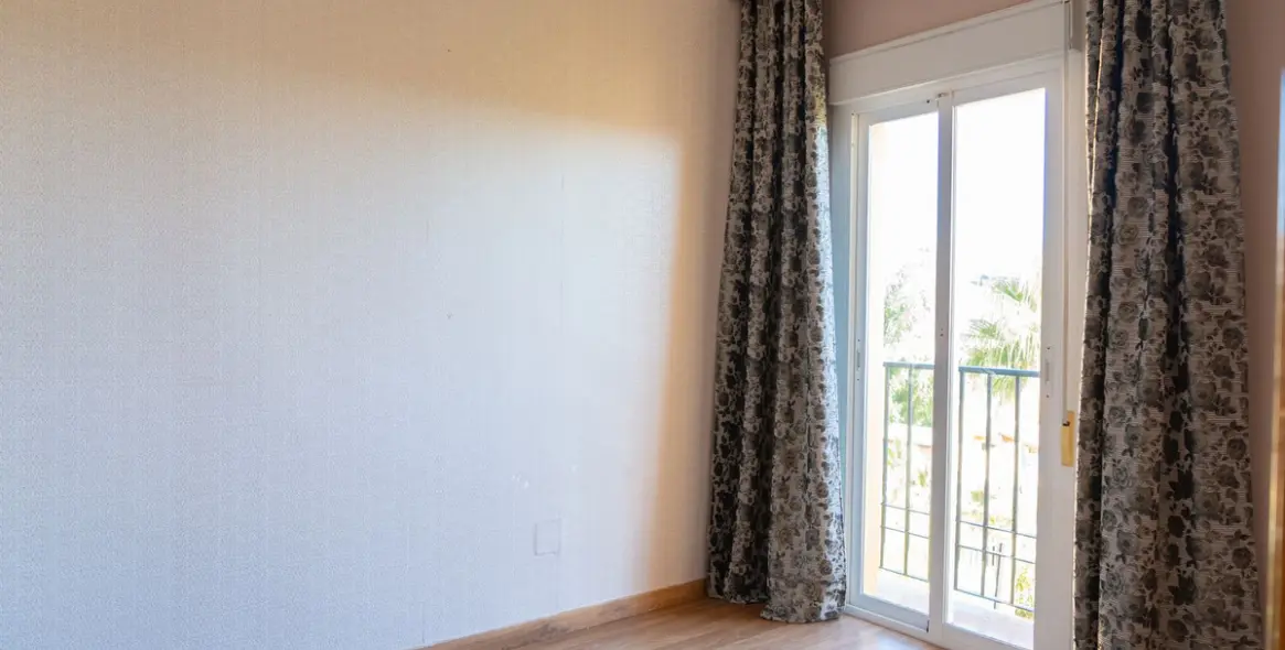 Продажа дома на две семьи в Riviera del Sol 27