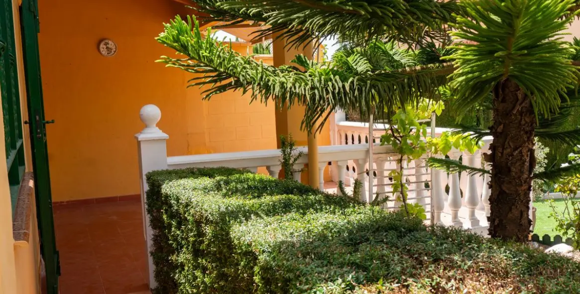 Продажа дома на две семьи в Riviera del Sol 36