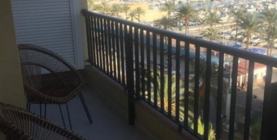 Sale of middle floor apartment in Fuengirola 5