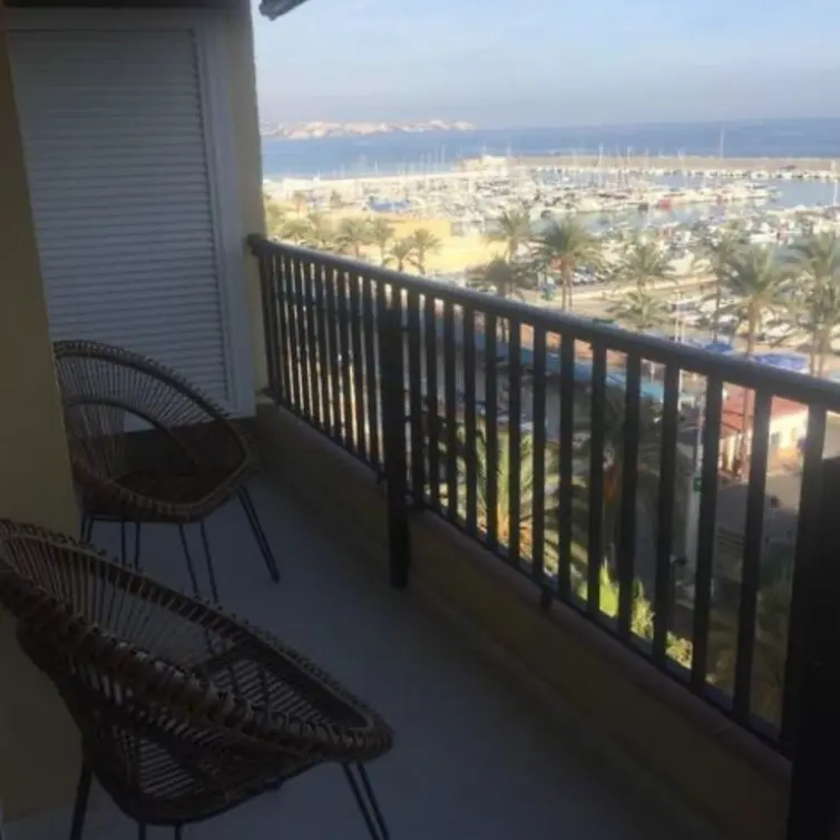 Продажа апартаментов на среднем этаже в Fuengirola