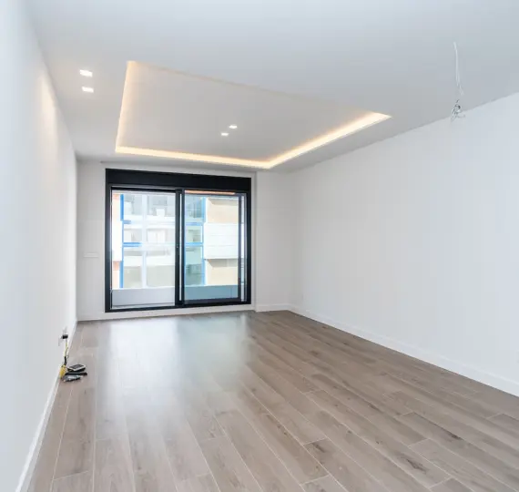 Sale of middle floor apartment in Fuengirola