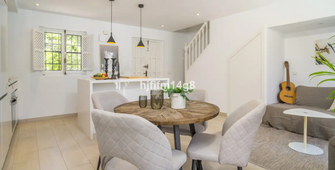 Sale of townhouse in Nueva Andalucía 7