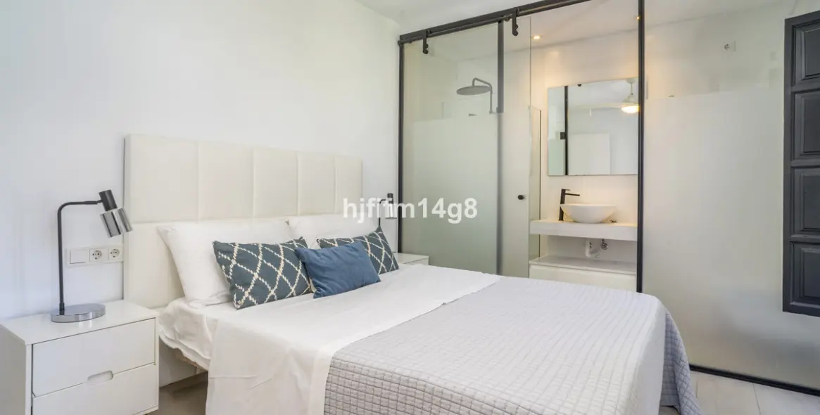 Sale of townhouse in Nueva Andalucía 11